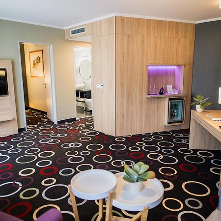 Garden Hotel Wellness Es Konferencia Szolnok Eksteriør bilde