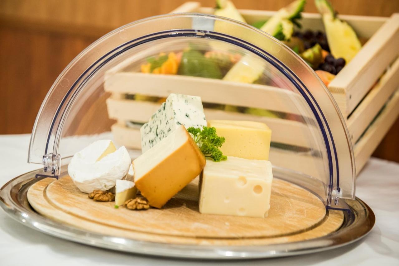 Garden Hotel Wellness Es Konferencia Szolnok Eksteriør bilde