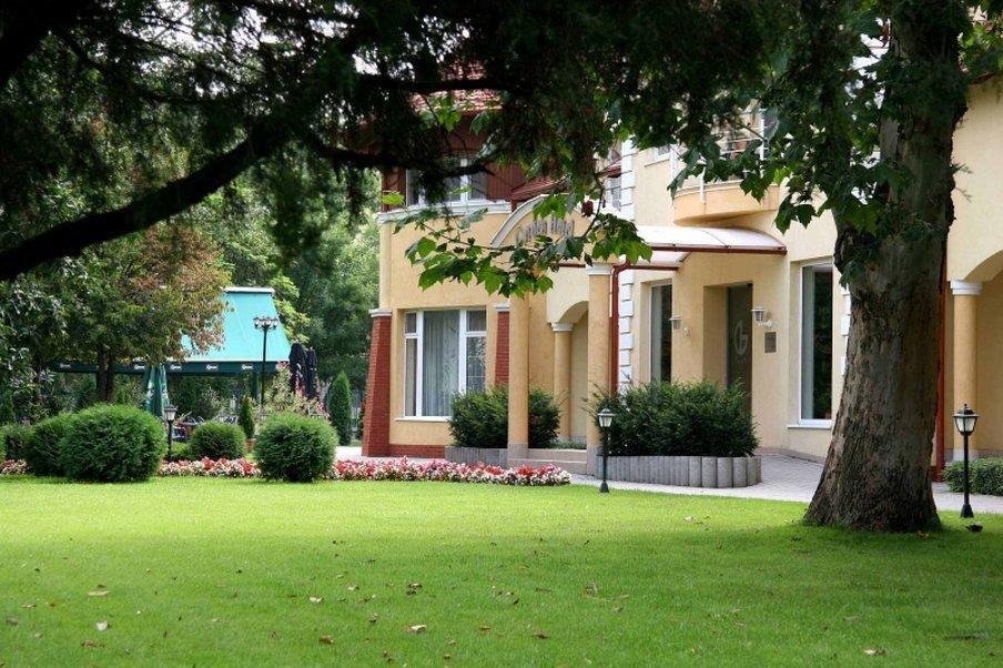 Garden Hotel Wellness Es Konferencia Szolnok Eksteriør bilde