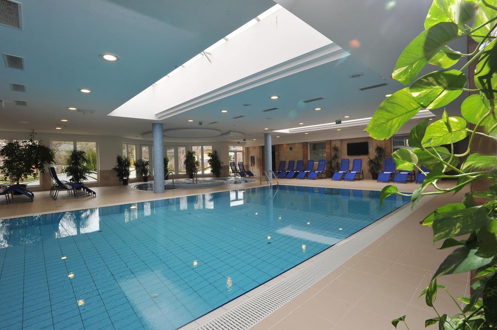 Garden Hotel Wellness Es Konferencia Szolnok Eksteriør bilde